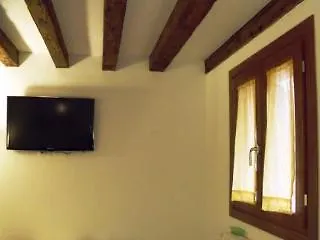 San Giorgio Degli Schiavoni * ונציה