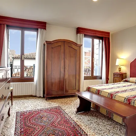 San Giorgio Degli Schiavoni ונציה