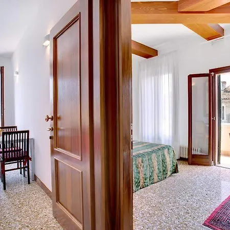 San Giorgio Degli Schiavoni מלון