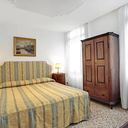Hotel San Giorgio Degli Schiavoni Venice